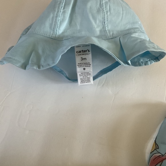 Carters’s 3 piece floral set with hat - Picture 4 of 6